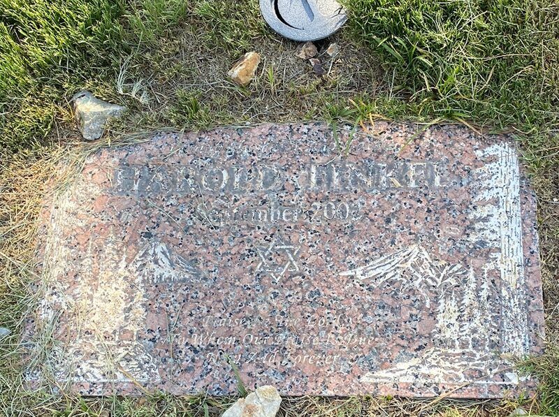 Harold Finkel grave